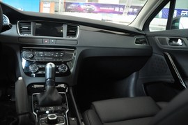 2011款东风标致508