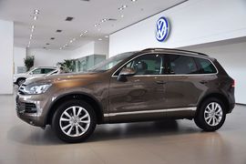 2011款大众途锐