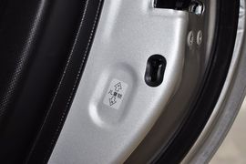 2011款长城炫丽Cross