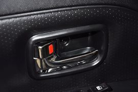 2011款长城炫丽Cross