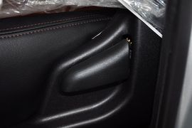 2011款长城炫丽Cross