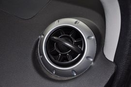 2011款长城炫丽Cross