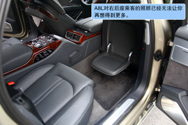 2011款奥迪A8L