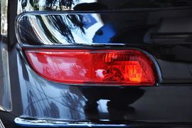 2011款东风标致207两厢