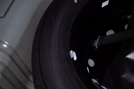 2011款东风标致207三厢