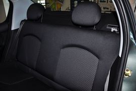 2011款东风标致207三厢