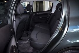 2011款东风标致207三厢