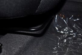 2011款东风标致207三厢