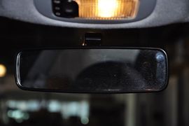 2011款东风标致207三厢