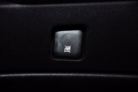 2011款东风标致207三厢