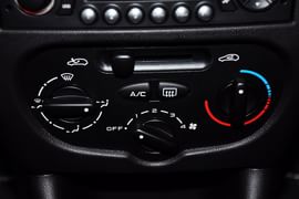 2011款东风标致207三厢