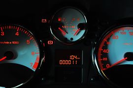 2011款东风标致207三厢