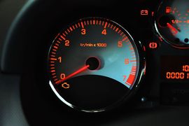 2011款东风标致207三厢