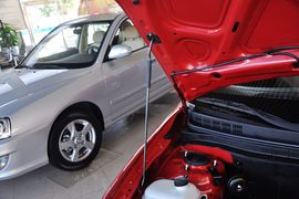 2011款北京现代新悦动