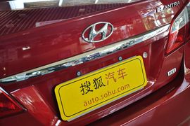 2011款北京现代新悦动