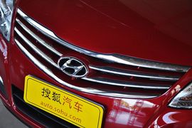 2011款北京现代新悦动
