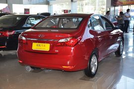 2011款北京现代新悦动