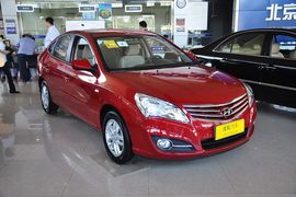 2011款北京现代新悦动