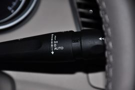 2011款东风标致508