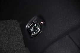 2011款丰田ZELAS杰路驰