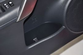 2011款丰田ZELAS杰路驰