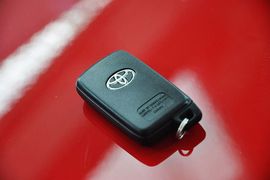 2011款丰田ZELAS杰路驰