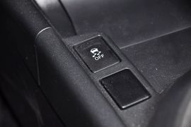 2011款丰田ZELAS杰路驰