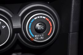 2011款丰田ZELAS杰路驰