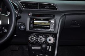 2011款丰田ZELAS杰路驰