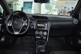 2011款丰田ZELAS杰路驰