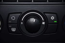 2011款宝马120i