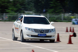 广汽传祺场地试驾