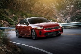 2018款起亚Stinger
