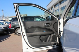 2017款广汽菲克指南者