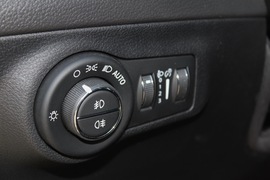 2017款广汽菲克指南者