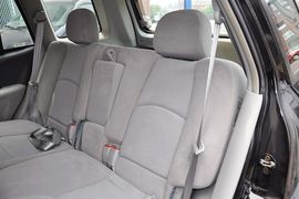 2011款江淮瑞鹰2.0L两驱豪华版