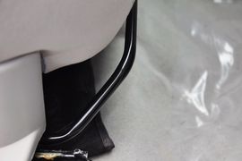 2011款江淮瑞鹰2.0L两驱豪华版