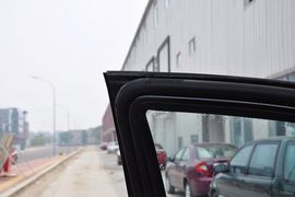 2011款江淮瑞鹰2.0L两驱豪华版