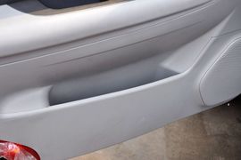 2011款江淮瑞鹰2.0L两驱豪华版