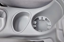 2011款江淮瑞鹰2.0L两驱豪华版