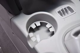 2011款江淮瑞鹰2.0L两驱豪华版