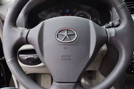 2011款江淮瑞鹰2.0L两驱豪华版