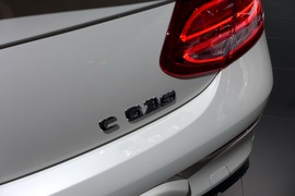 奔驰C63