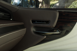 2018款雷克萨斯LS