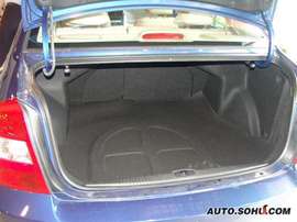 07款起亚塞拉图实拍