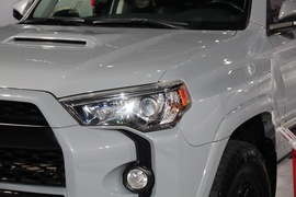 丰田4RUNNER