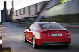 2012款奥迪S5掀背版