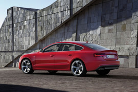 2012款奥迪S5掀背版