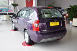 2011款起亚佳乐1.6L