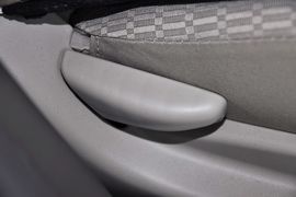 2010款丰田威驰1.6L